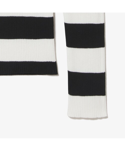 LACOSTE L!VE（ラコステライブ）の「LACOSTE L!VE  ハイネックボーダーリブニット（ニット/セーター・レディース・ブラック×ホワイト・38/36/34）」の4枚目の写真