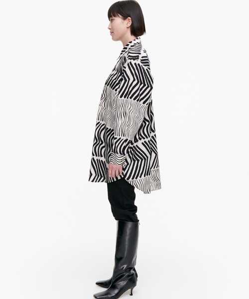 marimekko（マリメッコ）の「Norkko Silkkikuikka / CLASSICS  shirt（シャツ/ブラウス・レディース・ブラック×ホワイト・SMALL/MEDIUM/X-SMALL）」の7枚目の写真