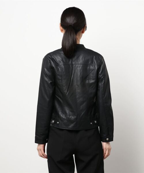 STYLEBLOCK(スタイルブロック)の「PUレザーシングルライダースジャケット(ライダースジャケット・レディース・ベージュ/アッシュグレー/キャメル/ブラック・L/M)」の6枚目の写真