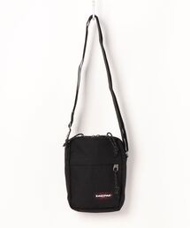 EASTPAK×シンプソンズ  EastPak×Snoopy ミニショルダーバッグ EASTPAK（イーストパック ）の「【EASTPAK／イーストパック