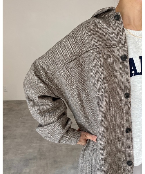 She's Closet(シーズクローゼット)の「ビッグシルエットヘリンボーン長袖シャツジャケット(ブルゾン・レディース・ブラック/ブラウン/グレー/ライトベージュ・FREE)」の22枚目の写真