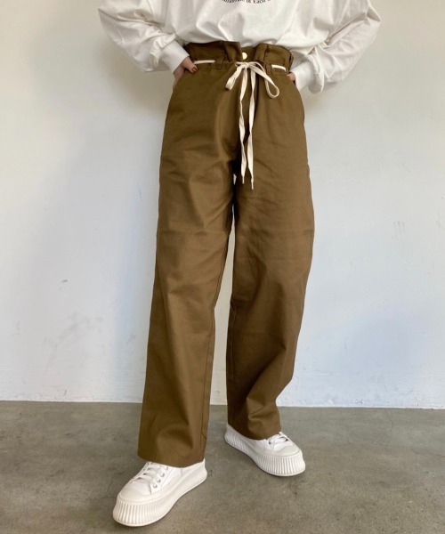 nemne store(ネンネストア)の「どんぐりと遊ぶウエスト縛りストレートパンツ(その他パンツ・レディース・オリーブ/グリーン/スミクロ・SMALL/MEDIUM)」の2枚目の写真