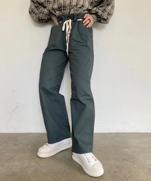 nemne store(ネンネストア)の「どんぐりと遊ぶウエスト縛りストレートパンツ(その他パンツ・レディース・オリーブ/グリーン/スミクロ・SMALL/MEDIUM)」の14枚目の写真