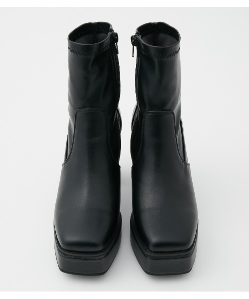AZUL by moussy（アズールバイマウジー）の「PLATFORM STRETCH BOOTS/プラットフォームストレッチブーツ（ブーツ・レディース・ブラック・SMALL/MEDIUM/LARGE）」の2枚目の写真