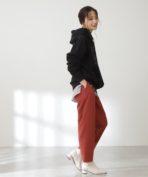 N.（N. Natural Beauty Basic）（エヌエヌナチュラルビューティーベーシック）の「◆ダブルボタンカーブパンツ（その他パンツ・レディース・ブルー/レンガ・MEDIUM）」の5枚目の写真