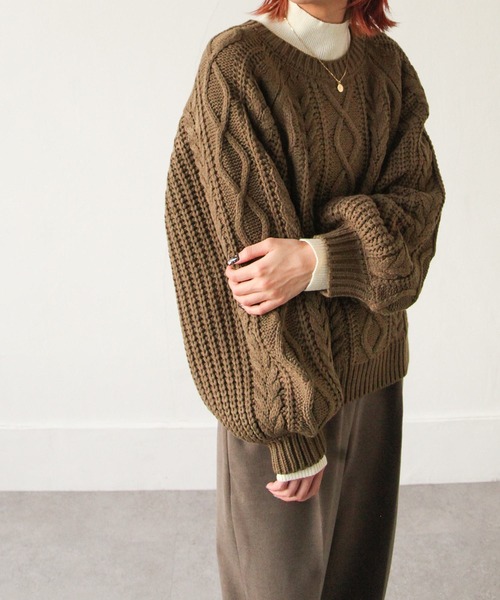 Chillfar（チルファー）の「3G手編み風ケーブルニット（ニット/セーター・レディース・ベージュ/ブラウン/レッド/アイボリー・FREE）」の9枚目の写真