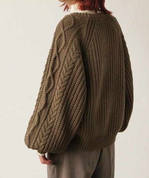 Chillfar（チルファー）の「3G手編み風ケーブルニット（ニット/セーター・レディース・ベージュ/ブラウン/レッド/アイボリー・FREE）」の19枚目の写真