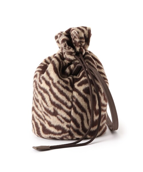 SHOO・LA・RUE（シューラルー）の「◆ゼブラ巾着ショルダー（ショルダーバッグ・レディース・グレー系/ダークブラウン系/ブラック系/キャメル・00）」の7枚目の写真