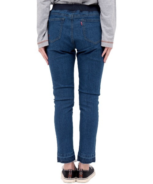 チチカカ(チチカカ)の「リブスキニーパンツ(デニムパンツ・レディース・ライトブルー/ベージュ/ブルー・SMALL/MEDIUM/LARGE)」の11枚目の写真