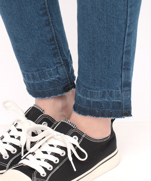 チチカカ(チチカカ)の「リブスキニーパンツ(デニムパンツ・レディース・ライトブルー/ベージュ/ブルー・SMALL/MEDIUM/LARGE)」の16枚目の写真