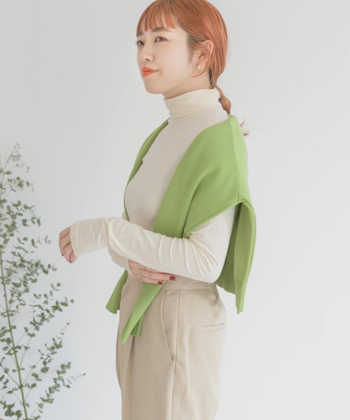 ITEMS URBANRESEARCH（アイテムズ アーバンリサーチ）の「タートルネックカットソー（Tシャツ/カットソー・レディース・カーキ/ブラック/アイボリー・FREE）」の7枚目の写真