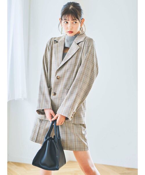 dazzlin(ダズリン)の「ハイウエストハーフパンツ(その他パンツ・レディース・その他1/ベージュ・SMALL/MEDIUM)」の6枚目の写真