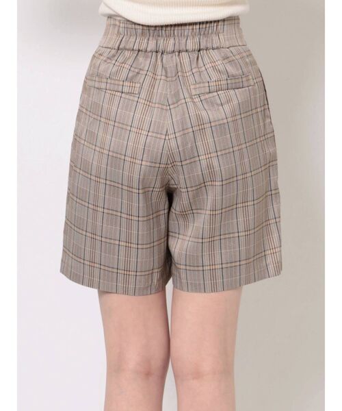 dazzlin(ダズリン)の「ハイウエストハーフパンツ(その他パンツ・レディース・その他1/ベージュ・SMALL/MEDIUM)」の21枚目の写真