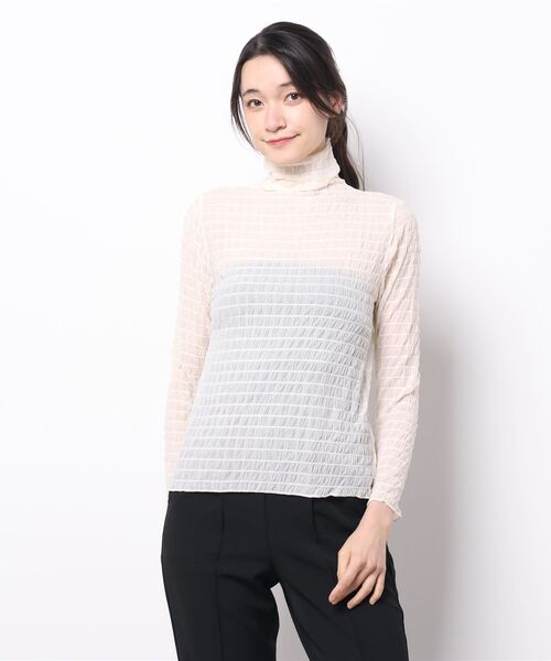 toucher du brise（トゥシェドブリーズ）の「シアーブラウスカットソー（Tシャツ/カットソー・レディース・ホワイト/ブラック/ベージュ・M）」の3枚目の写真