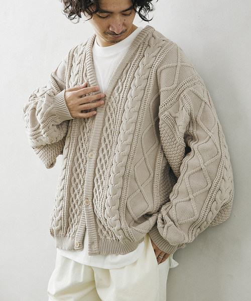 JOURNAL STANDARD relume（ジャーナルスタンダード　レリューム）の「【カーディガン+カットソーの2点SET】リサイクルポリ ケーブルカーディガン（カーディガン/ボレロ・メンズ・ホワイト/ベージュ/ブラック/ネイビー/グレー/キャメル/ブルー/ピンク/グリーン・LARGE/MEDIUM）」の15枚目の写真