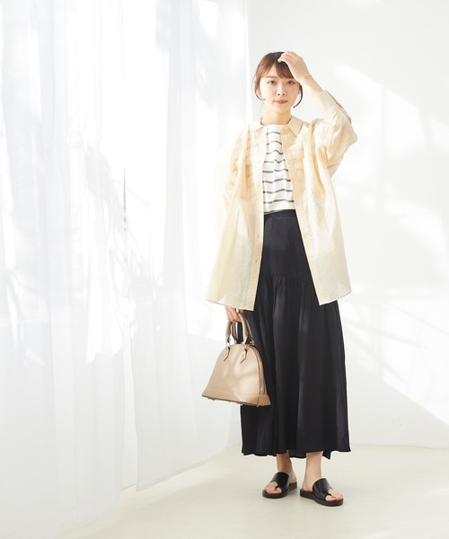 menue（メヌエ）の「フラットヒール トングサンダル（サンダル・レディース・アイボリー/ブラック/ブラウン/ブラウン系その他/その他/オフホワイト/シルバー/ベージュ/ダークブラウン・XS/S/M/L/LL/3L）」の15枚目の写真