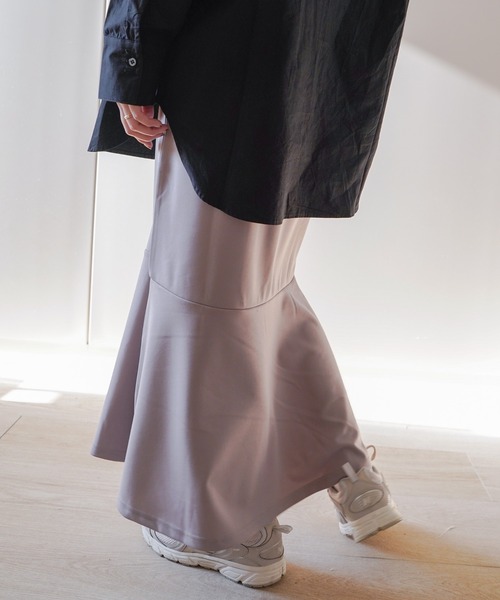 VENCEEXCHANGE（ヴァンスエクスチェンジ）の「マーメイドロングスカート（スカート・レディース・ブラック/ライトグレー/グリーン・M）」の3枚目の写真