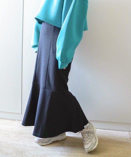 VENCEEXCHANGE（ヴァンスエクスチェンジ）の「マーメイドロングスカート（スカート・レディース・ブラック/ライトグレー/グリーン・M）」の2枚目の写真