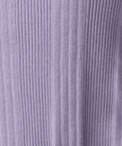 LOWRYS FARM（ローリーズファーム）の「ランダムテレコタンク　267045（タンクトップ・レディース・ホワイト/パープル/グレー/グリーン・FREE）」の21枚目の写真