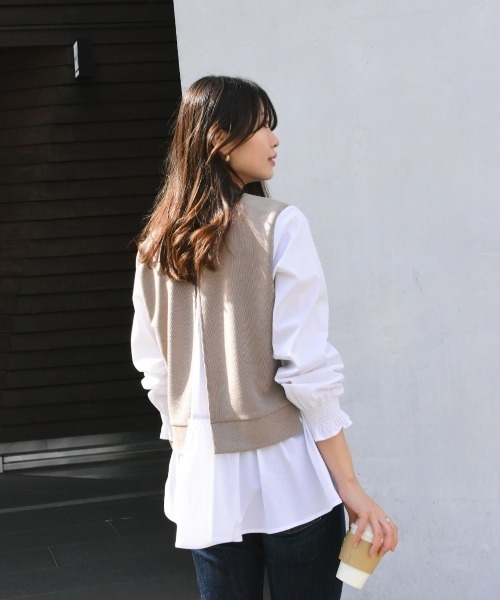 Brownie(ブラウニー)の「Brownie シャツドッキングフレアープルオーバー(Tシャツ/カットソー・レディース・ライトベージュ/モカ/ネイビー/ブラック・FREE)」の11枚目の写真