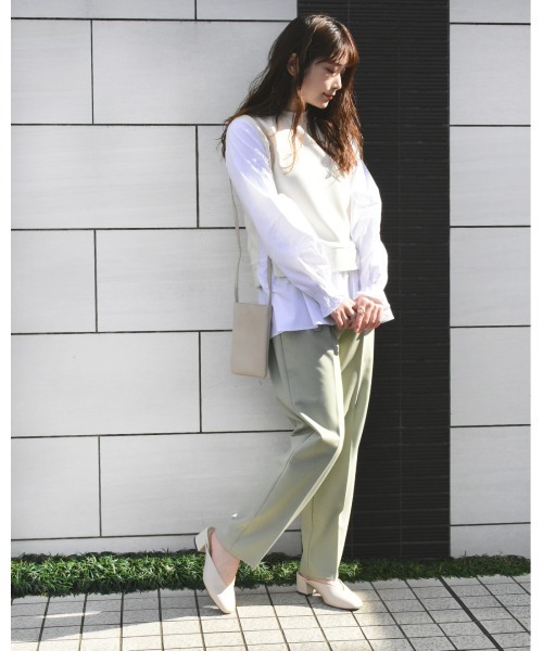 Brownie(ブラウニー)の「Brownie シャツドッキングフレアープルオーバー(Tシャツ/カットソー・レディース・ライトベージュ/モカ/ネイビー/ブラック・FREE)」の14枚目の写真