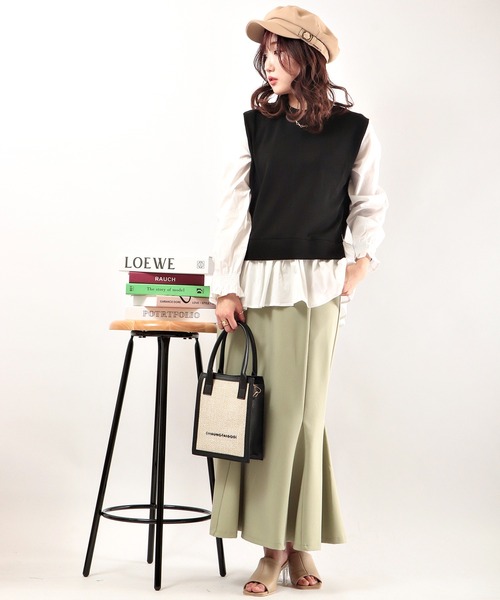 Brownie(ブラウニー)の「Brownie シャツドッキングフレアープルオーバー(Tシャツ/カットソー・レディース・ライトベージュ/モカ/ネイビー/ブラック・FREE)」の22枚目の写真