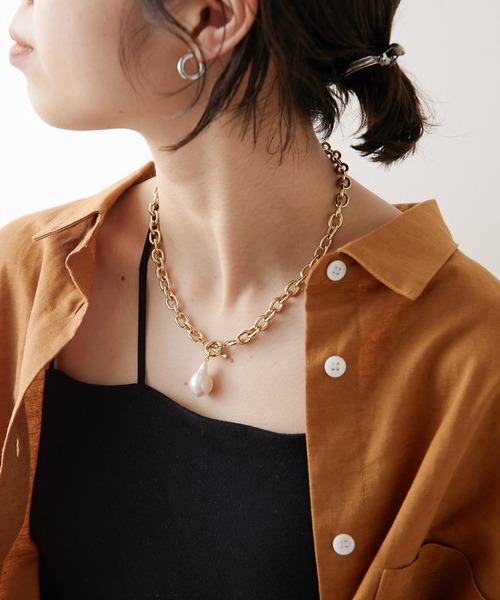 Omekashi（オメカシ）の「バロックパールチェーンネックレス（ネックレス・レディース・ゴールド・ONE SIZE）」の16枚目の写真