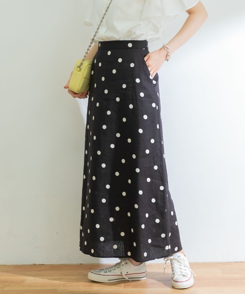 URBAN RESEARCH（アーバンリサーチ）の「ランダムドットリネンスカート（スカート・レディース・ブラック/ナチュラル・36/38）」の20枚目の写真
