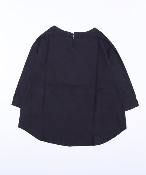 BELLUNA PLUS（ベルーナ）の「綿麻素材刺しゅうデザインブラウス（シャツ/ブラウス・レディース・チャコール/キナリ・MEDIUM/LARGE/X-LARGE）」の12枚目の写真