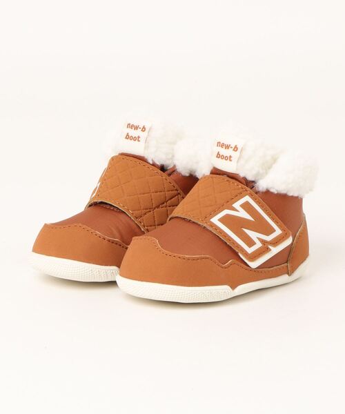NEW BALANCE（ニューバランス）の「《New Balance》NWBOOT（ブーツ・キッズ・ピンク/ブラウン系その他・12.0cm/11.5cm/12.5cm/11cm）」の2枚目の写真