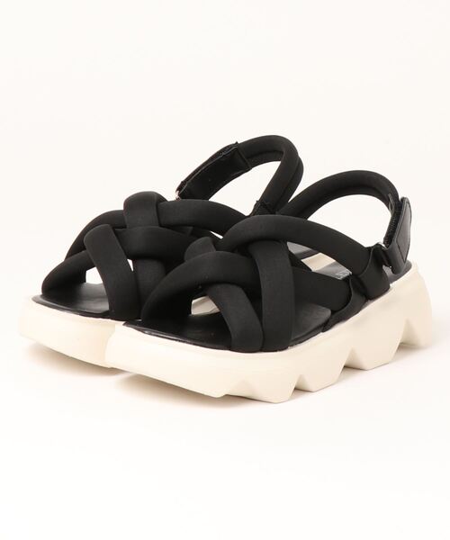 KOBE LETTUCE（コウベレタス）の「ソフトパデットクロススポーツサンダル（サンダル・レディース・ホワイト/グリーン/ブラック×ホワイト/ブラック×ブラック・LL/S/M/L）」の13枚目の写真