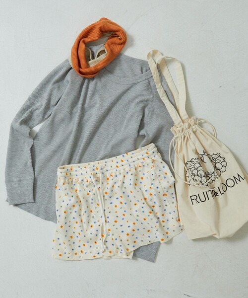FREAK'S STORE（フリークスストア）の「FRUIT OF THE LOOM × FREAK'S STORE/フルーツオブザルーム 別注フラワーロングスリーブショートパンツルームセット（ルームウェア/パジャマ・レディース・ホワイト/グレー・SMALL/MEDIUM）」の18枚目の写真