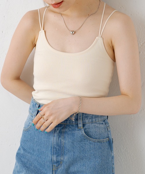 Kastane（カスタネ）の「カップ付きパイピングブラキャミ（キャミソール・レディース・ブラック/アイボリー/グリーン系その他・FREE）」の2枚目の写真