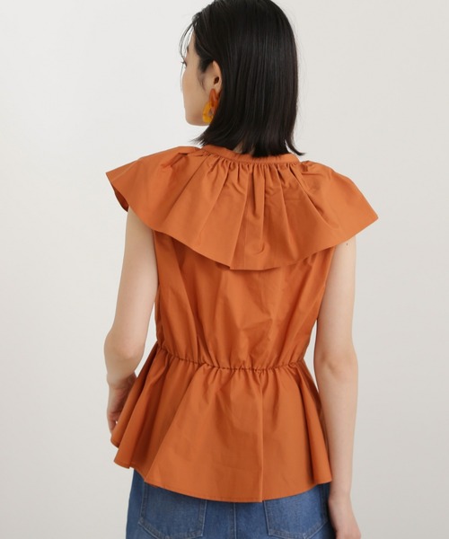 NATURAL BEAUTY BASIC（ナチュラルビューティーベーシック）の「ケープフリルブラウス（シャツ/ブラウス・レディース・オレンジ/ブラック/オフホワイト・MEDIUM/SMALL）」の6枚目の写真