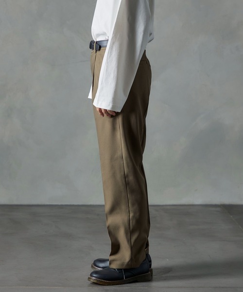 NILWAY(ニルウェイ)の「リッチツイルセンタープレスセミワイドストレートパンツ/スラックス(スラックス・メンズ・ブラック/カーキ/アイボリー/モカ/チャコール/ネイビー・SMALL/MEDIUM/LARGE)」の20枚目の写真