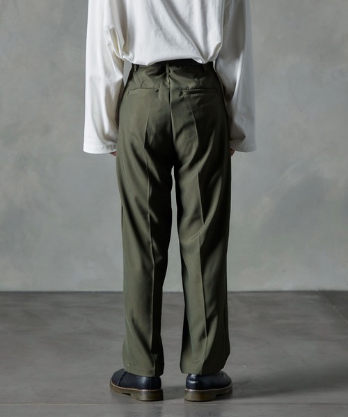 NILWAY(ニルウェイ)の「リッチツイルセンタープレスセミワイドストレートパンツ/スラックス(スラックス・メンズ・ブラック/カーキ/アイボリー/モカ/チャコール/ネイビー・SMALL/MEDIUM/LARGE)」の13枚目の写真