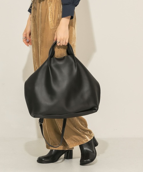 KBF（ケイビーエフ）の「ソフトイージーBAG（トートバッグ・レディース・アイボリー/ブラック・ONE）」の10枚目の写真