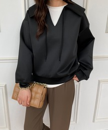 ビック襟Vネックプルオーバー