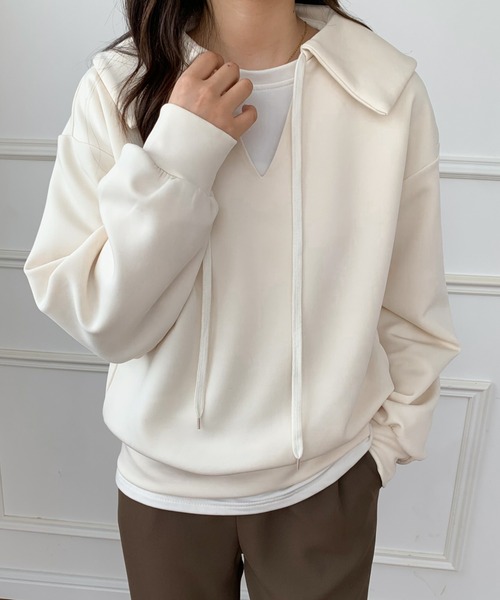 ECLIN(エクラン)の「ビック襟Vネックプルオーバー(Tシャツ/カットソー・レディース・ブラック/ベージュ/カーキ・FREE)」の4枚目の写真