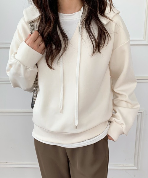 ECLIN(エクラン)の「ビック襟Vネックプルオーバー(Tシャツ/カットソー・レディース・ブラック/ベージュ/カーキ・FREE)」の7枚目の写真