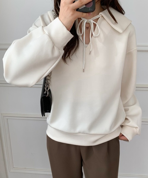 ECLIN(エクラン)の「ビック襟Vネックプルオーバー(Tシャツ/カットソー・レディース・ブラック/ベージュ/カーキ・FREE)」の21枚目の写真