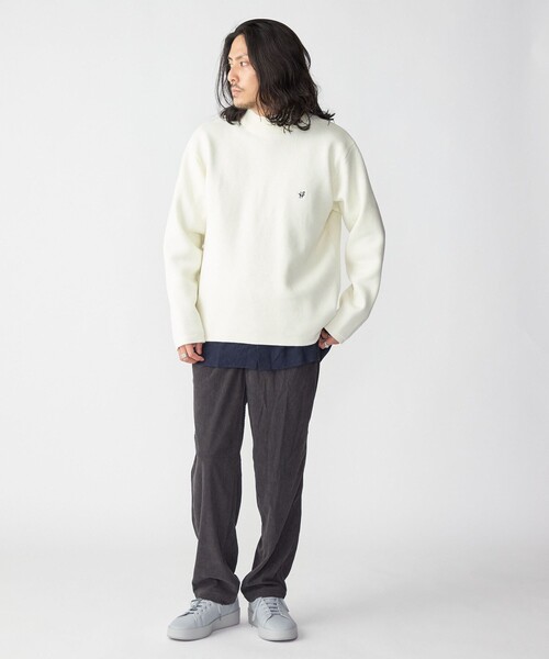 SHIPS（シップス）の「*SHIPS: 〈手洗い可能〉 ワンポイント ロゴ ソリッド / ボーダー ミラノリブ モックネック ニット（ニット/セーター・メンズ・チャコールグレー/ブラック/ネイビー/グリーン/ナチュラル・SMALL/MEDIUM/LARGE）」の6枚目の写真