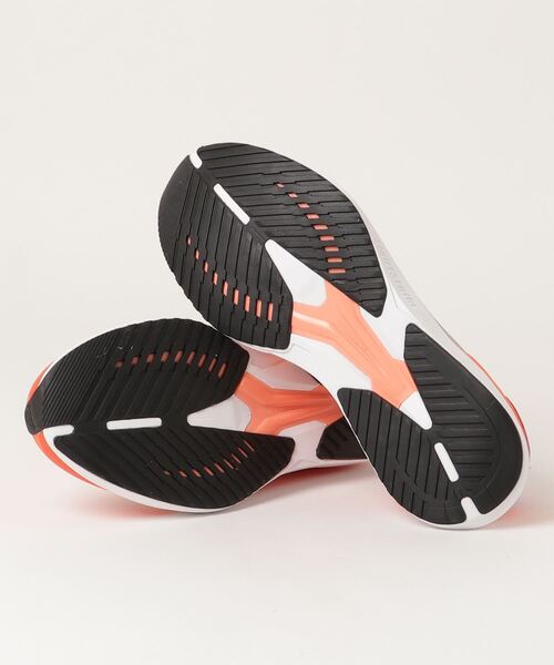 adidas(アディダス)の「アディダス adidas アディゼロ RC 4(スニーカー・メンズ・オレンジ・27.5cm/25.0cm/28.0cm/25.5cm/27.0cm/26.5cm/26.0cm)」の3枚目の写真