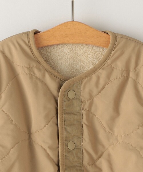 SHIPS（シップス）の「SHIPS KIDS:80～90cm / 〈洗濯機可能〉ボア×キルト リバーシブル ジャケット（その他アウター・キッズ・ベージュ/オリーブ・80/90）」の6枚目の写真