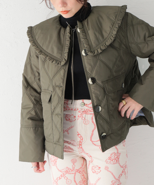 GANNI（ガニー）の「【GANNI / ガニー】 Recycled Ripstop Quilt Frill Colla：ブルゾン（ブルゾン・レディース・ホワイト/カーキ・FREE）」の12枚目の写真