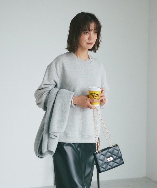 RIVE DROITE（リヴドロワ）の「包まれるような温かさ/KNIT SOLID STOLE（マフラー・レディース・ライトグレー/イエロー・FREE）」の7枚目の写真