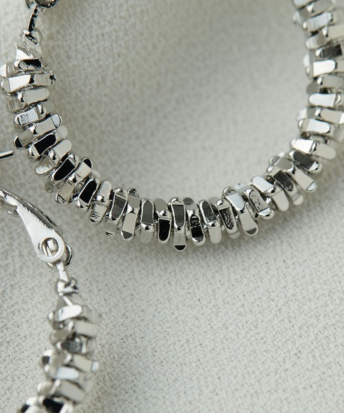 PAPILLONNER（パピヨネ）の「シャイニーフープピアス/WEB限定（ピアス（両耳用）・レディース・ゴールド/シルバー・FREE）」の10枚目の写真