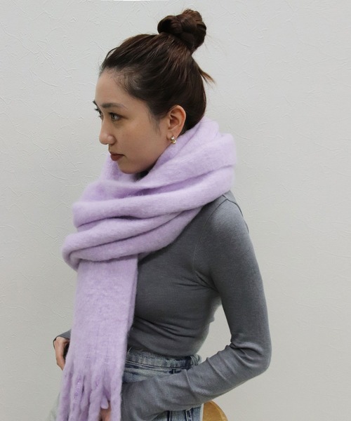 TITE IN THE STORE（ティテ　インザ　ストア）の「ボリュームマフラー（ストール/ショール・レディース・ベージュ/グリーン/ホワイト/グレー/パープル/ミント・FREE）」の6枚目の写真