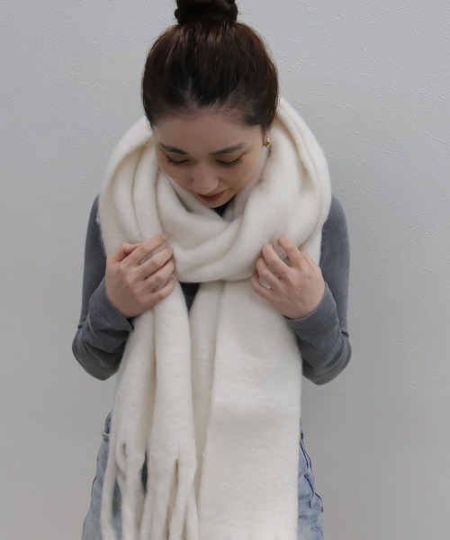 TITE IN THE STORE（ティテ　インザ　ストア）の「ボリュームマフラー（ストール/ショール・レディース・ベージュ/グリーン/ホワイト/グレー/パープル/ミント・FREE）」の19枚目の写真