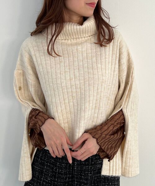 MAJESTIC LEGON（マジェスティックレゴン）の「wavyレーストップス（その他トップス・レディース・ベージュ/ブラウン/アイボリー・MEDIUM）」の9枚目の写真